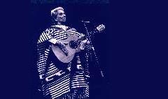 Chavela Vargas on stage 2